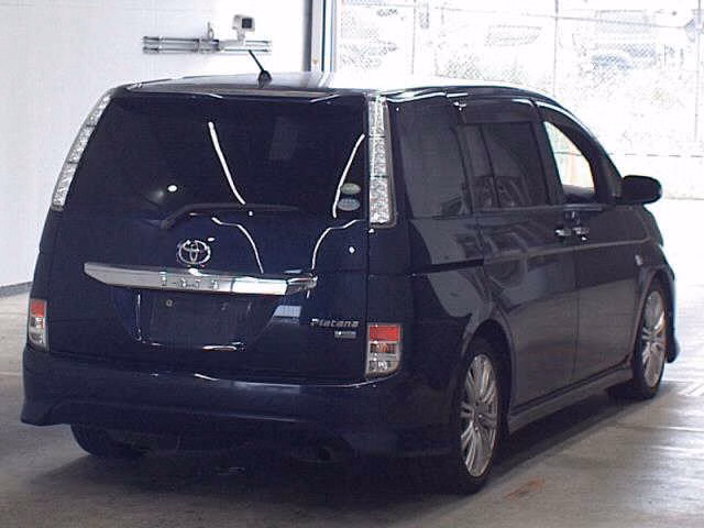 TOYOTA ISIS
