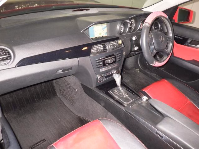 MERCEDES-BENZ C-CLASS