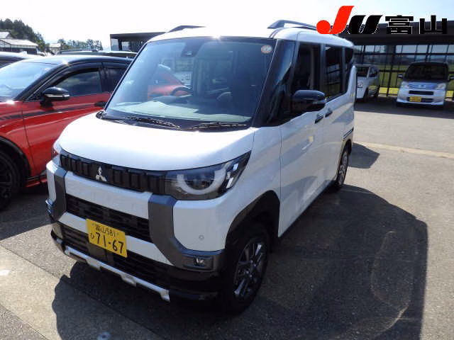 MITSUBISHI DELICA MINI