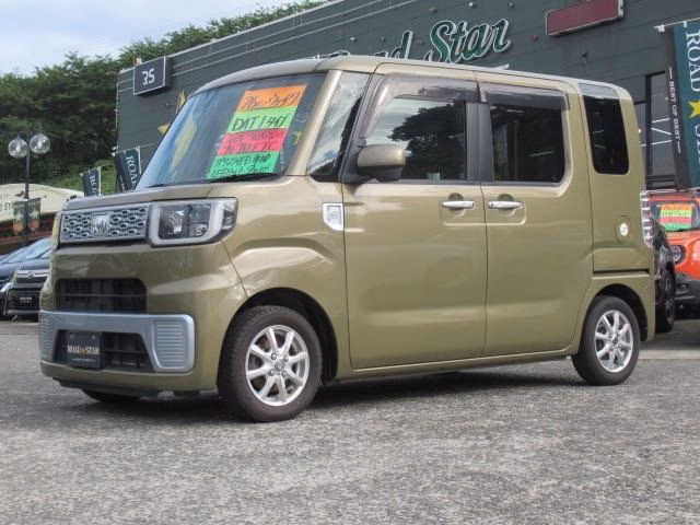 DAIHATSU WAKE