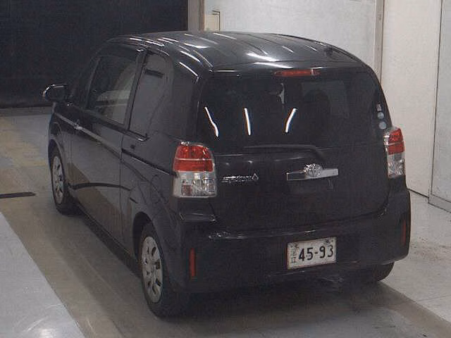 TOYOTA SPADE