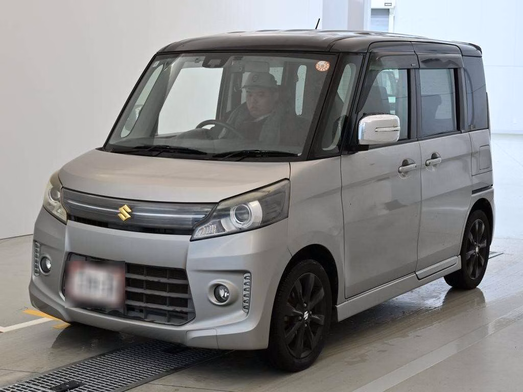 Suzuki Spacia