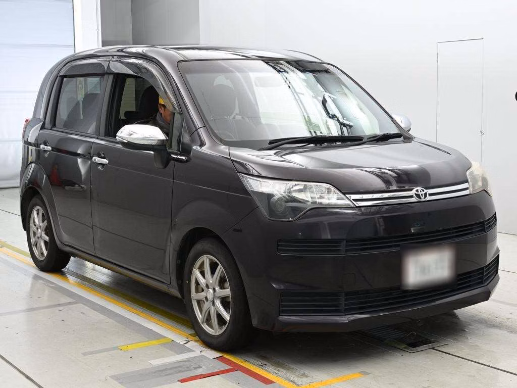 TOYOTA SPADE