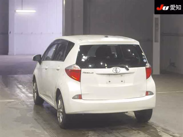 TOYOTA RACTIS