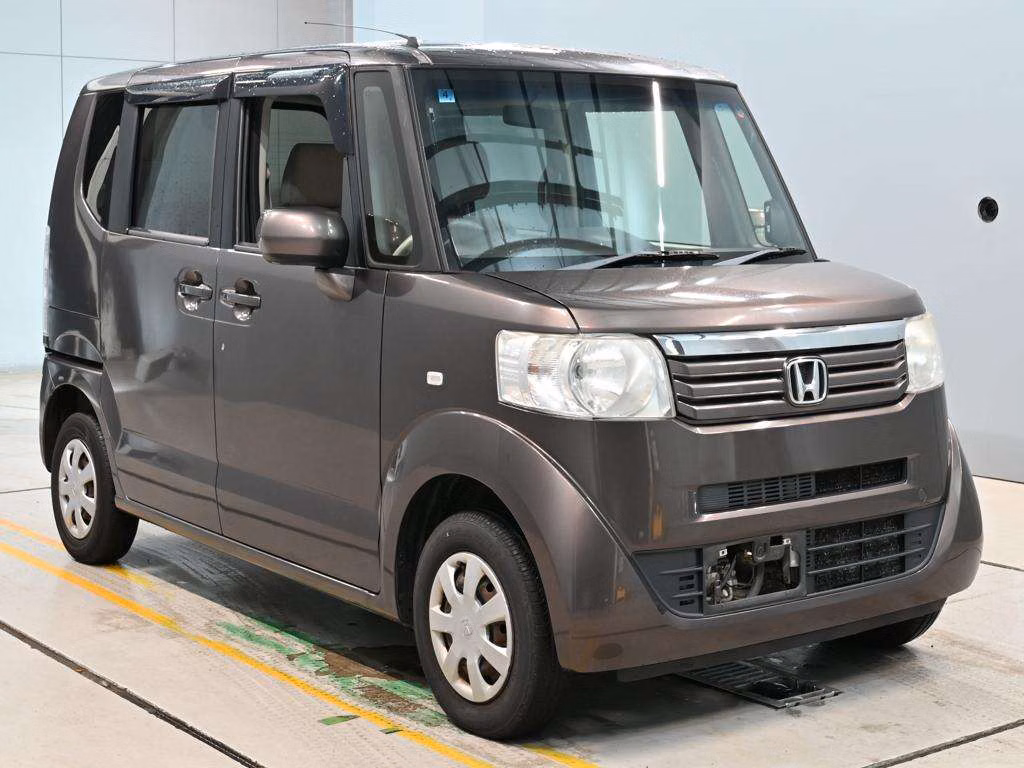 HONDA N-BOX