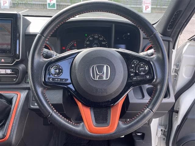 HONDA N-ONE
