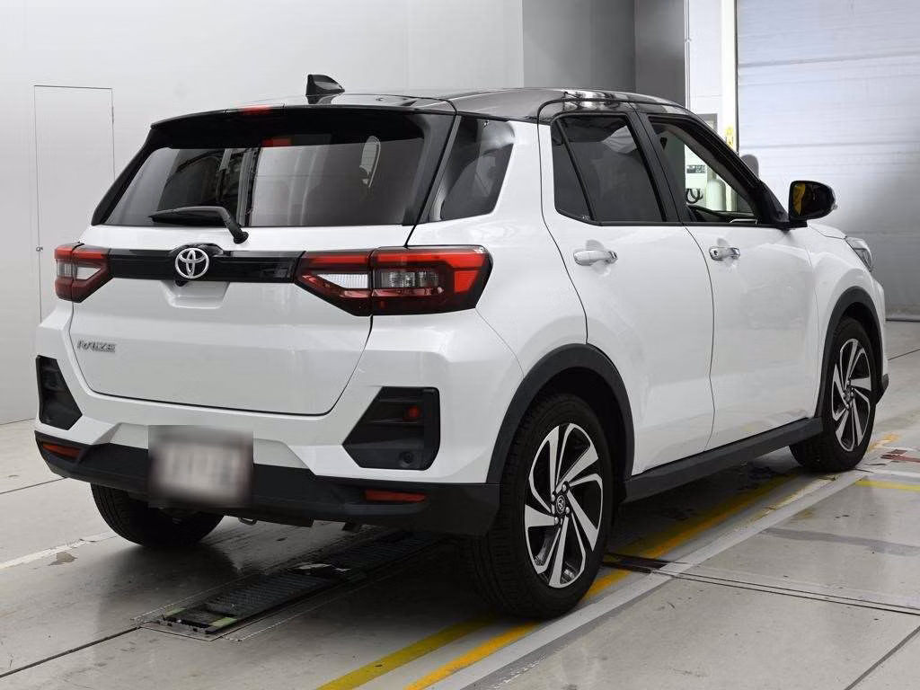 TOYOTA RAIZE