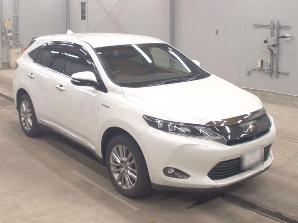 TOYOTA HARRIER