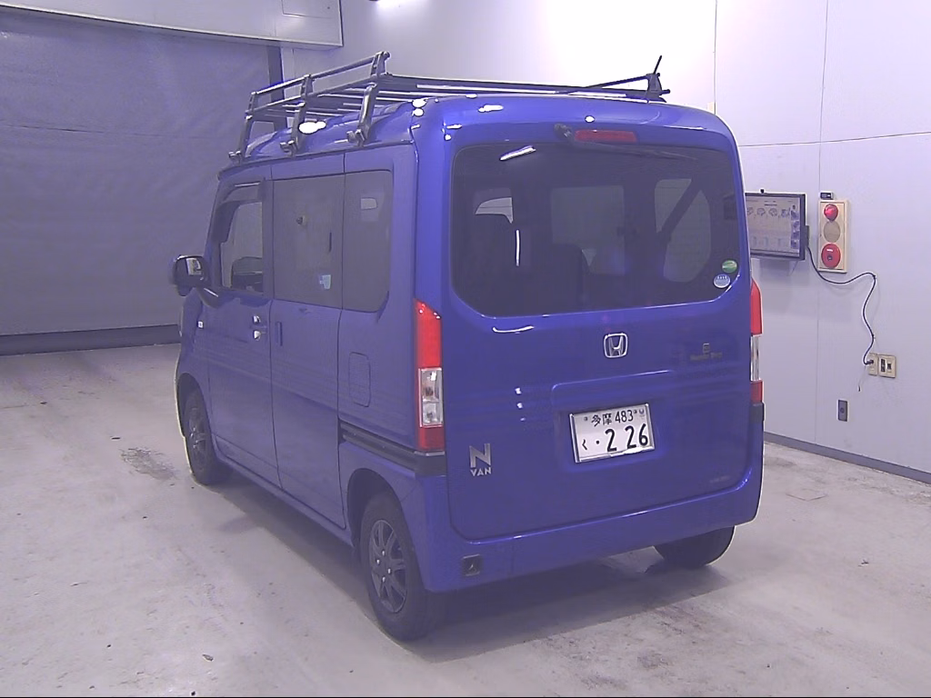 HONDA N-VAN