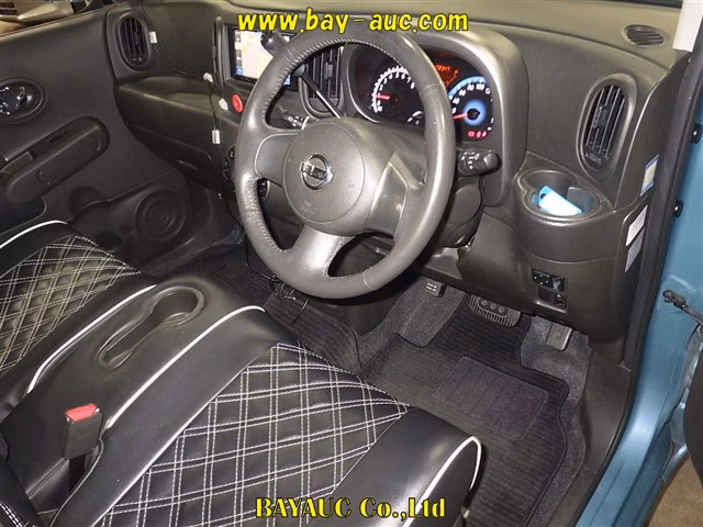 NISSAN CUBE