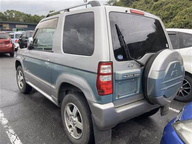 MITSUBISHI PAJERO MINI