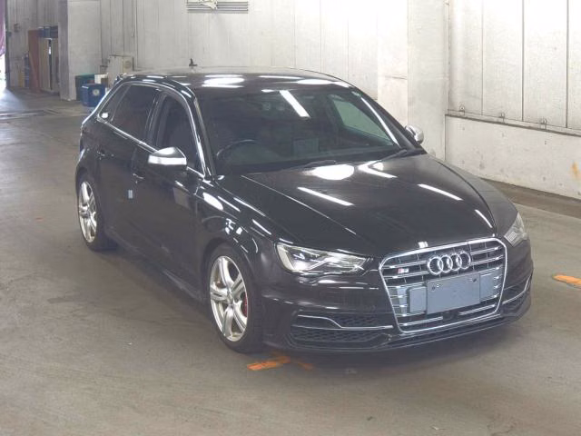 AUDI S3