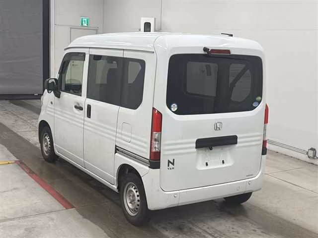 HONDA N-VAN