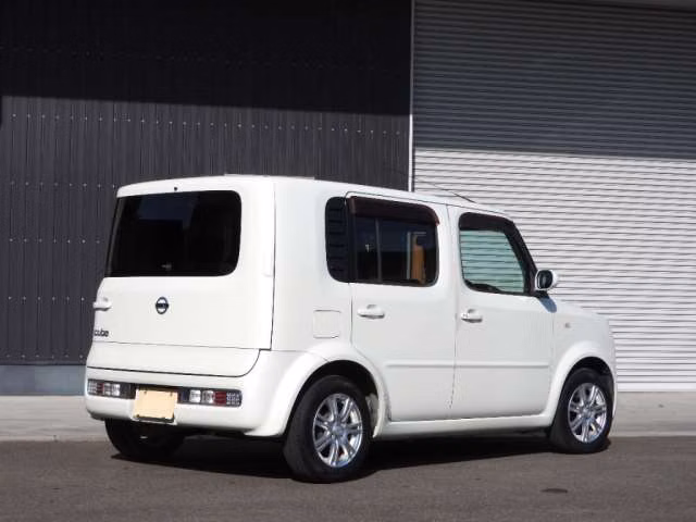 NISSAN CUBE