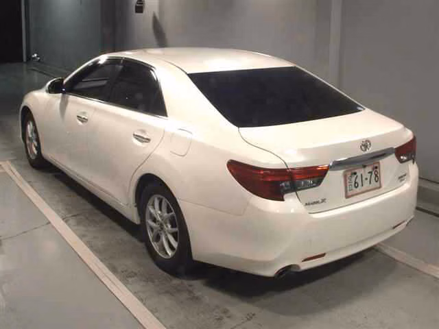 TOYOTA MARK X