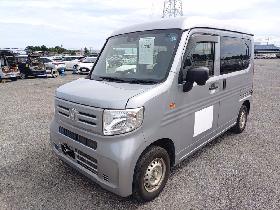 HONDA N-VAN