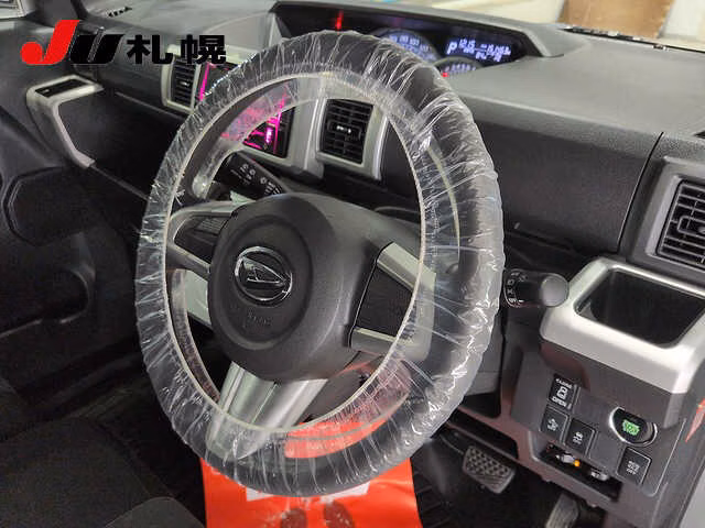 DAIHATSU WAKE