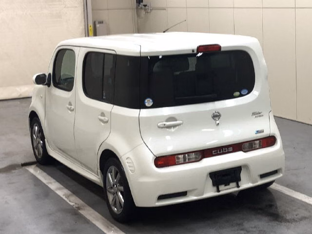 NISSAN CUBE