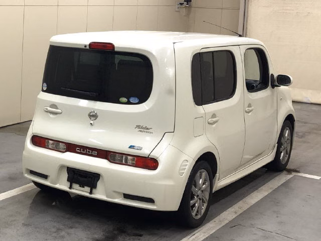 NISSAN CUBE