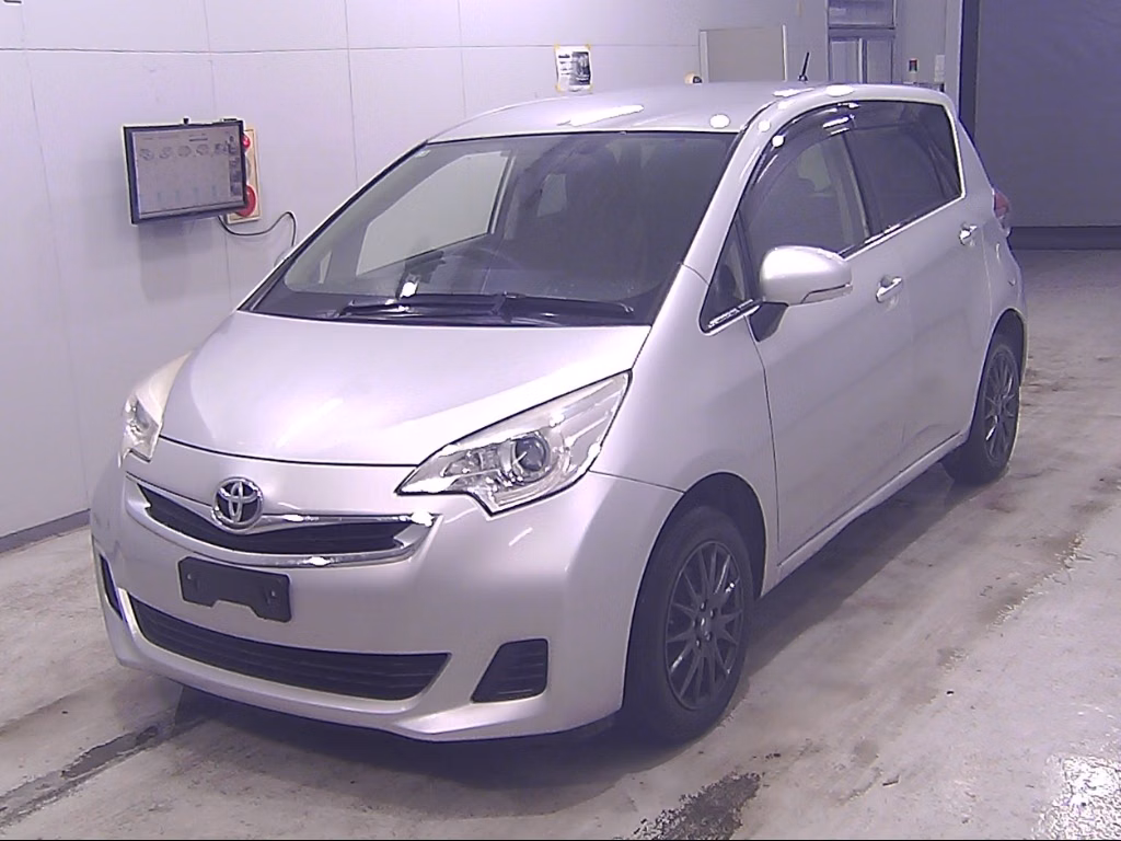 TOYOTA RACTIS