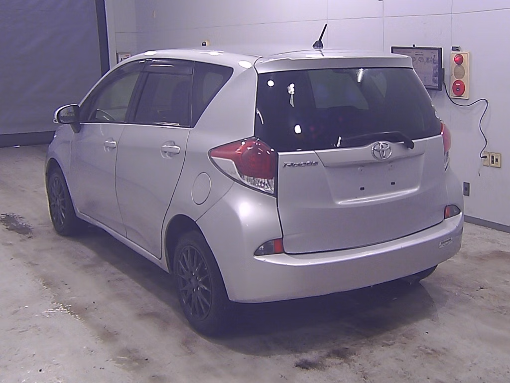 TOYOTA RACTIS