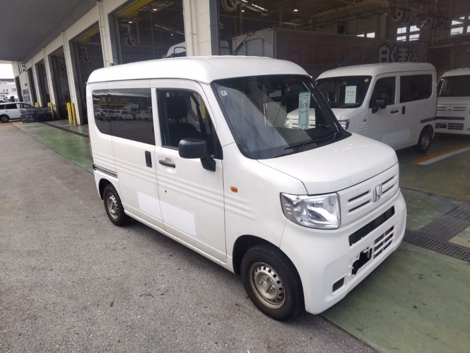 HONDA N-VAN