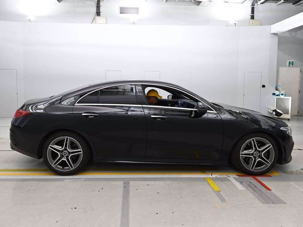 MERCEDES-BENZ CLA-CLASS