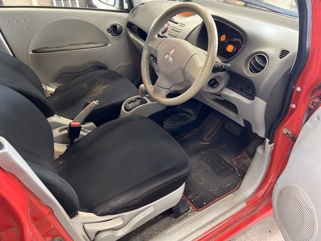 MITSUBISHI I