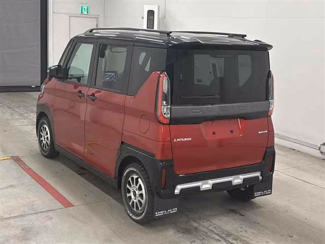MITSUBISHI DELICA MINI