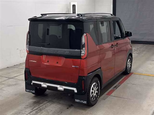 MITSUBISHI DELICA MINI