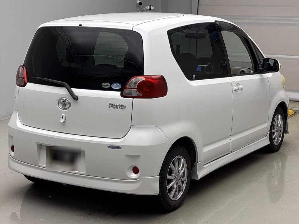 TOYOTA PORTE