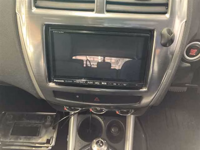 MITSUBISHI RVR