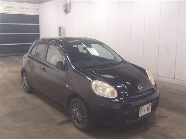 Nissan March