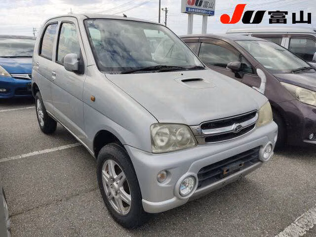 DAIHATSU TERIOS KID