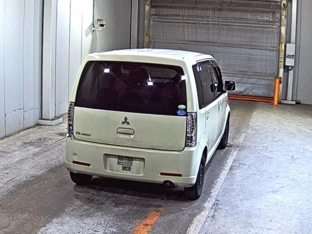 MITSUBISHI EK WAGON
