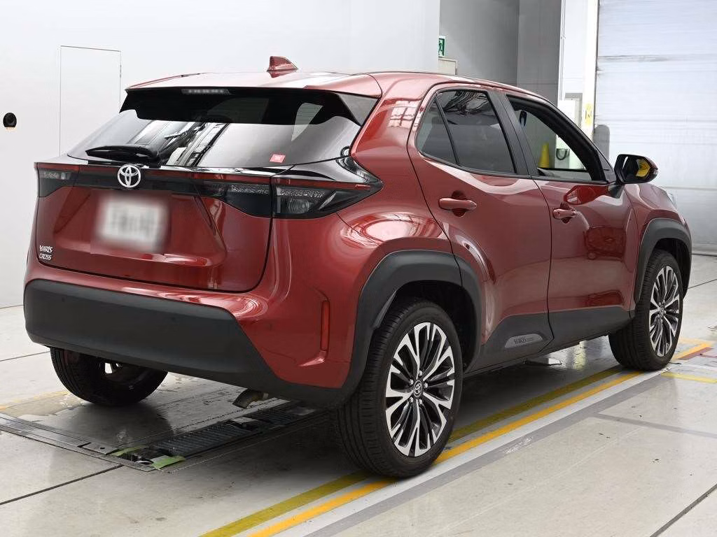 TOYOTA YARIS CROSS