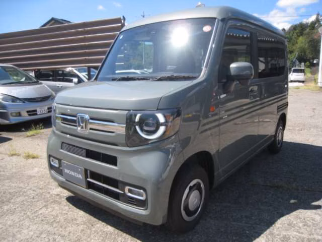 HONDA N-VAN