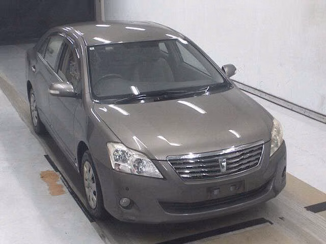 TOYOTA PREMIO