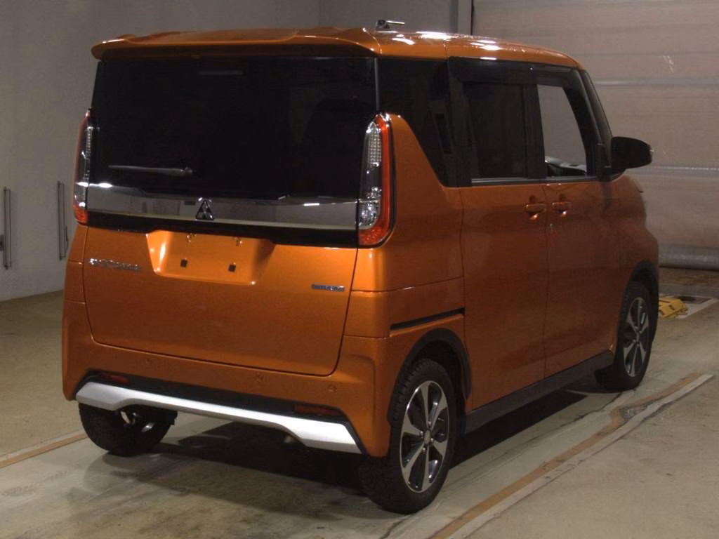 MITSUBISHI EK SPACE