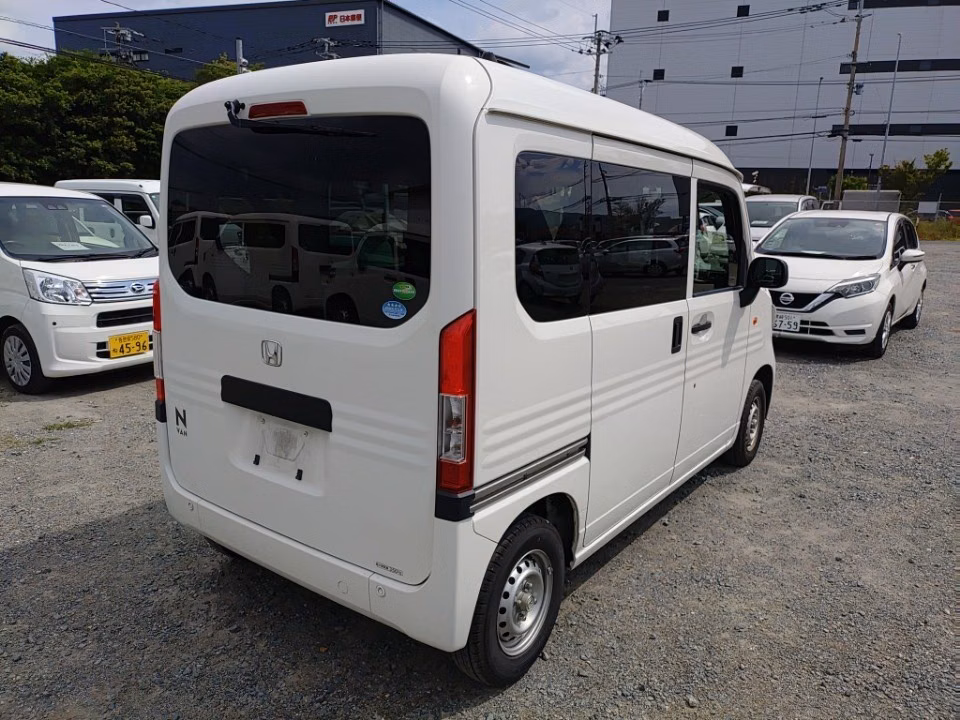 HONDA N-VAN