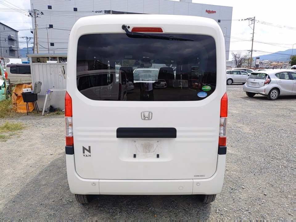 HONDA N-VAN