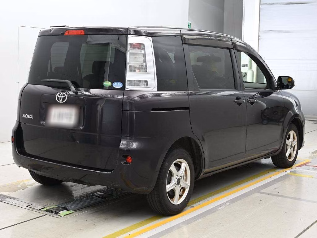 TOYOTA SIENTA