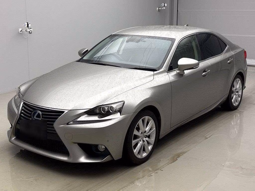 Lexus IS300h