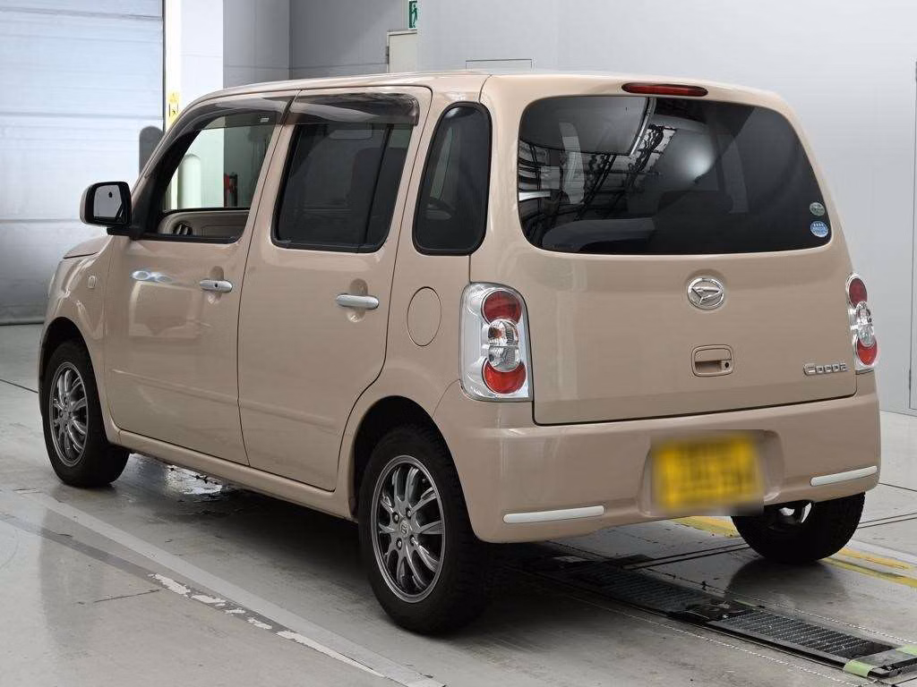 DAIHATSU MIRA COCOA