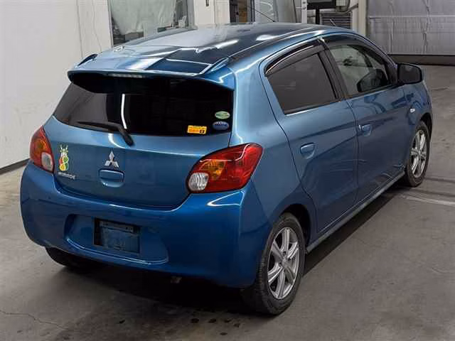 MITSUBISHI MIRAGE