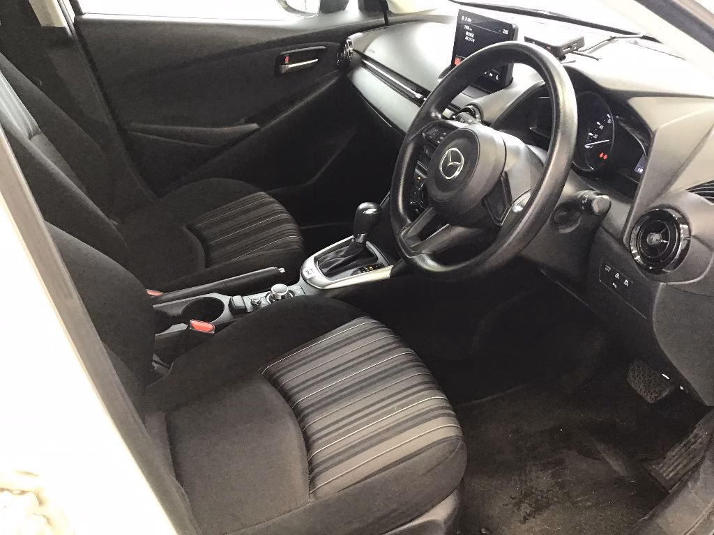 MAZDA MAZDA2