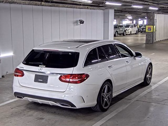MERCEDES-BENZ C-CLASS