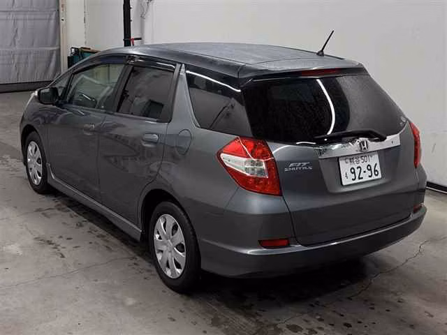 HONDA FIT SHUTTLE
