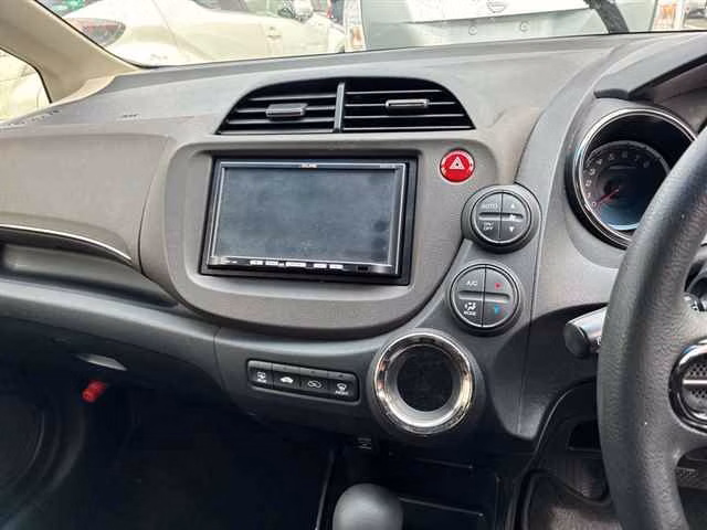 HONDA FIT SHUTTLE