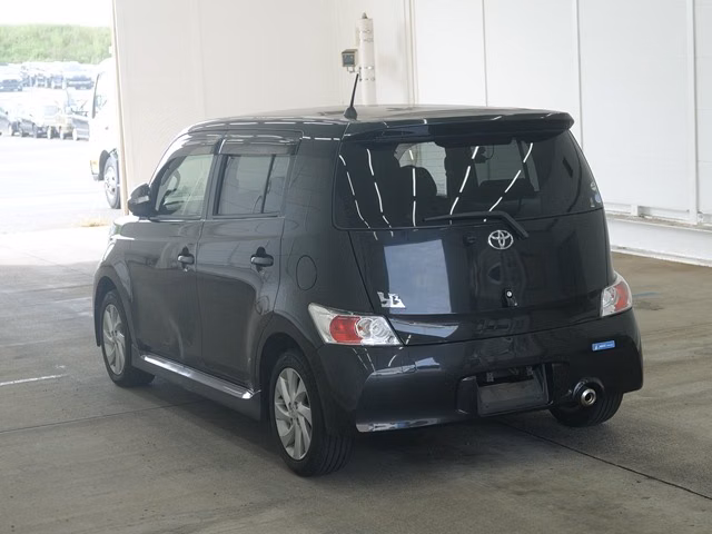 TOYOTA BB